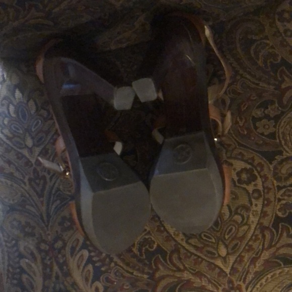 Michael Kors shoes - Picture 5 of 6